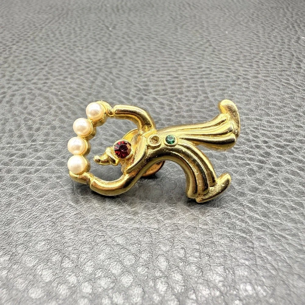 Vintage JJ Clown Juggler Brooch Pin Gold Tone Faux Pearl Rhinestone Womens 1.5